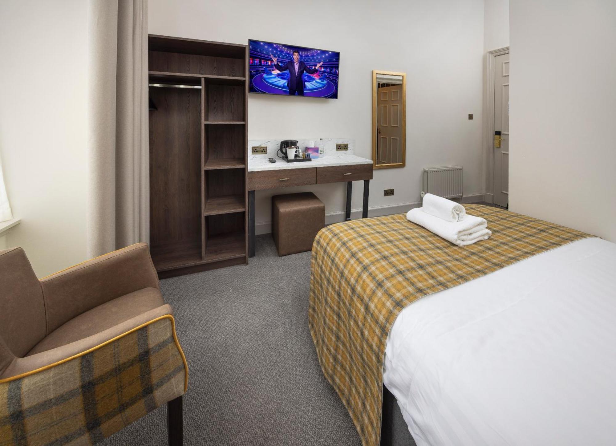 Hotel Albany 3*